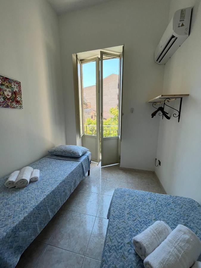 팔레르모 Al Cortile Di Maqueda 아파트 외부 사진