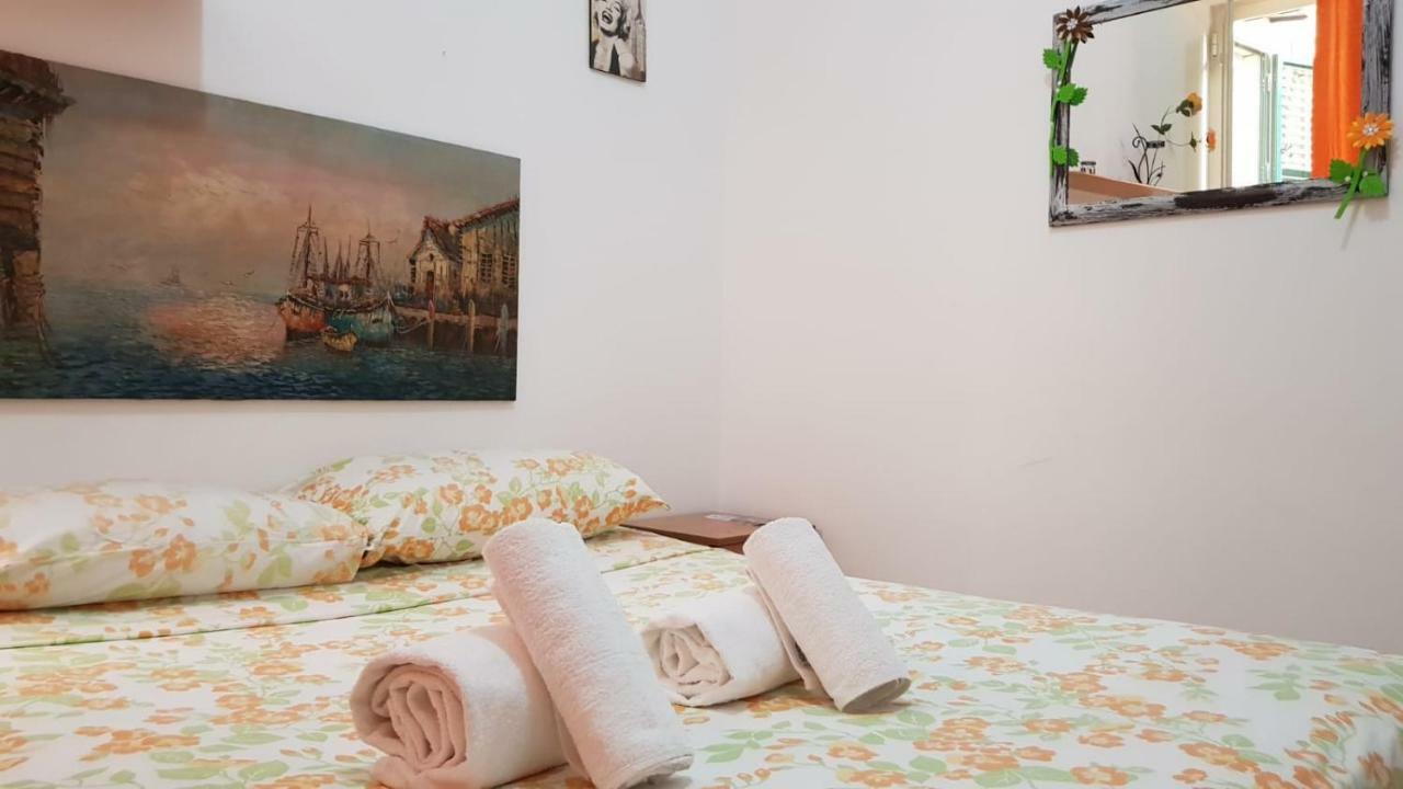 팔레르모 Al Cortile Di Maqueda 아파트 외부 사진